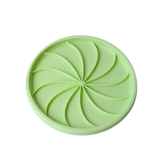 Wheelies Lick Mat &amp; Lid